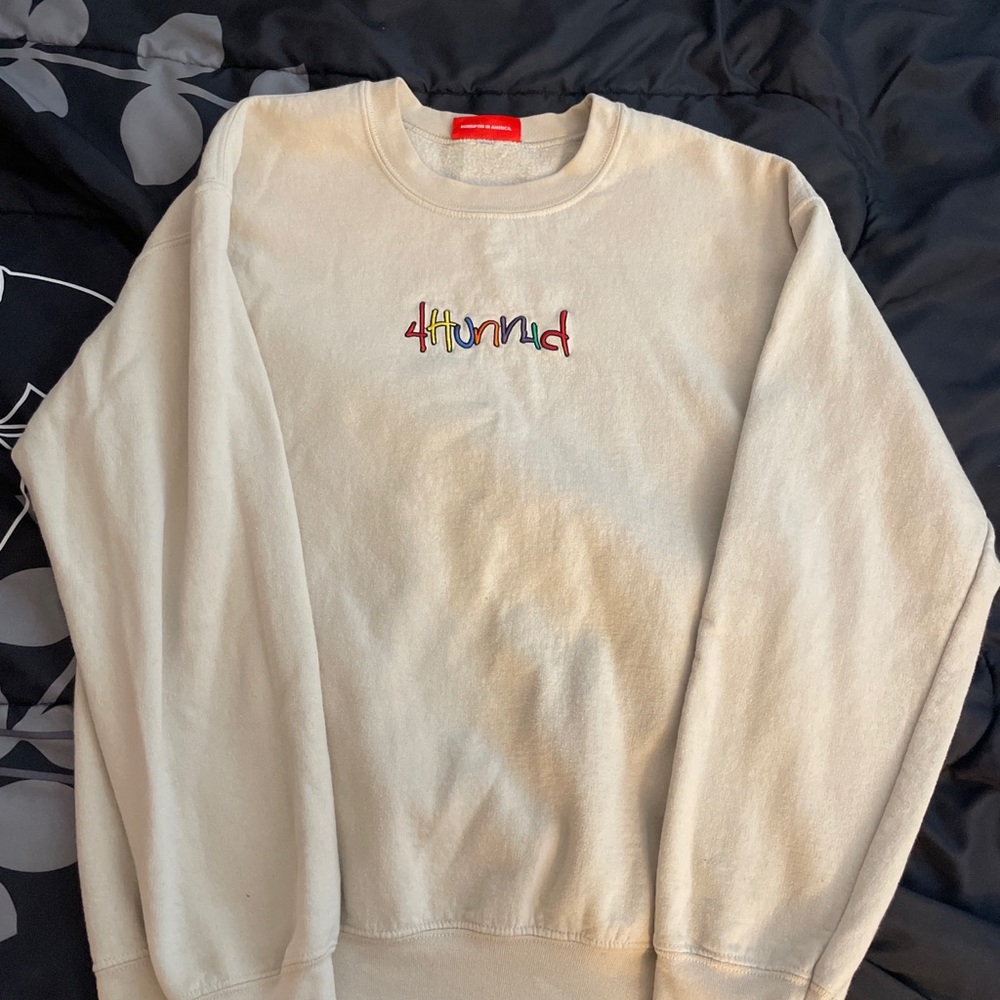 YG 4hunnid crewneck